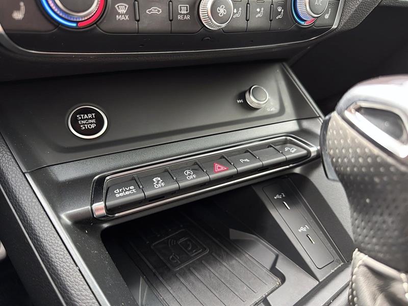 audi Q3 2022 - 38
