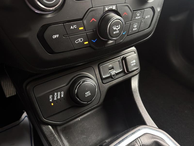 jeep Renegade 2018 - 35