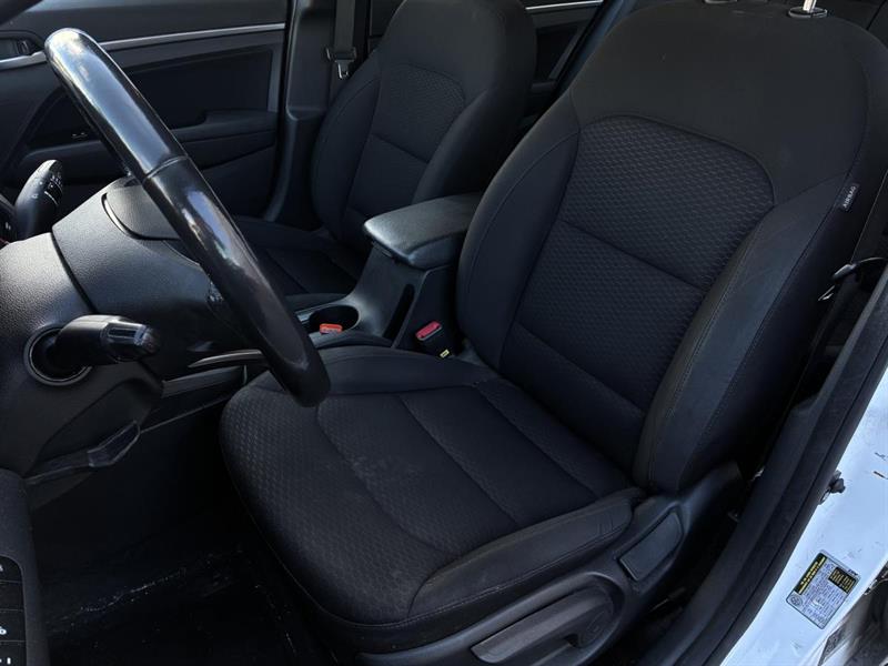 hyundai Elantra 2019 - 15