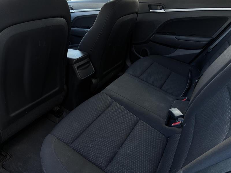 hyundai Elantra 2019 - 16