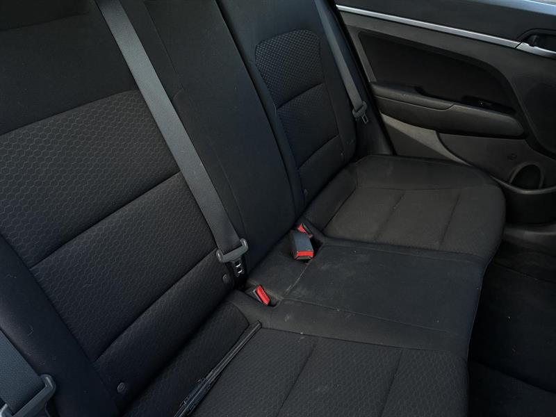 hyundai Elantra 2019 - 19