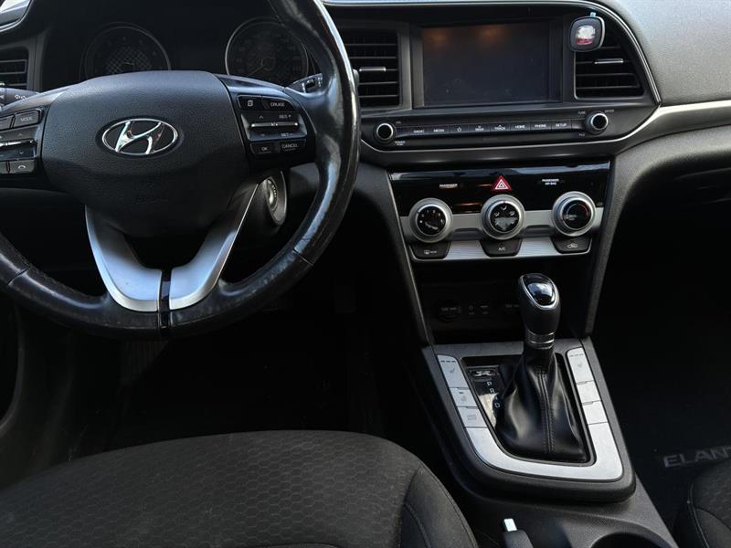 hyundai Elantra 2019 - 23