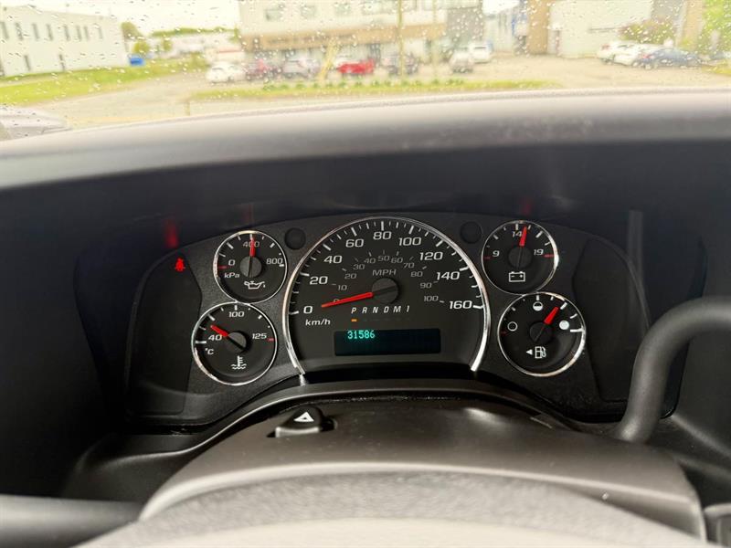 gmc Savana 2023 - 17
