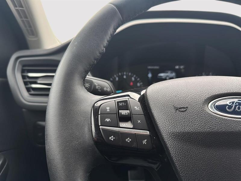 ford Escape 2022 - 21