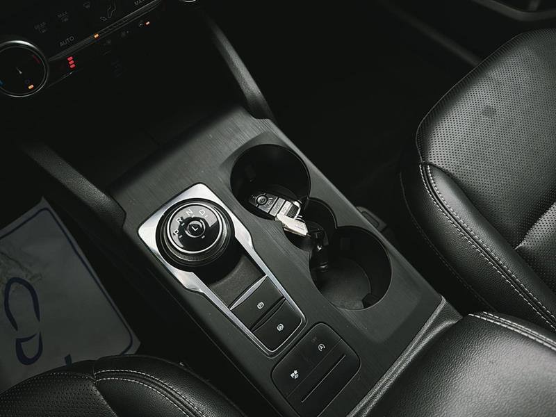 ford Escape 2022 - 34