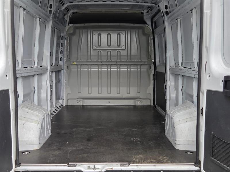 ram ProMaster fourgonnette utilitaire 2023 - 10