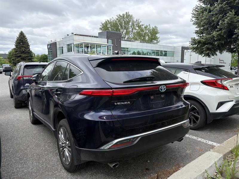 toyota Venza 2022 - 3