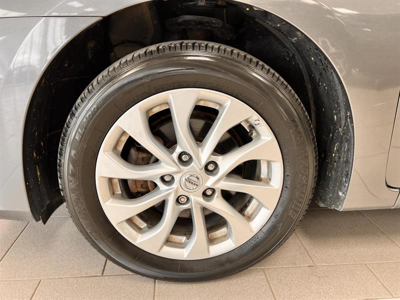 nissan Sentra 2018 - 4