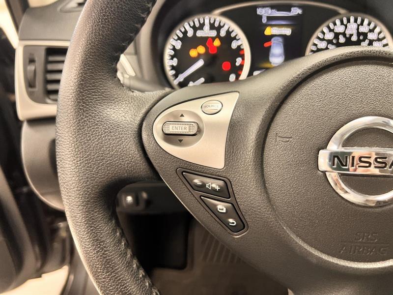 nissan Sentra 2018 - 25