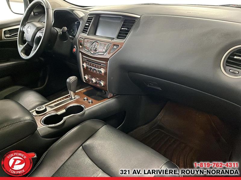 nissan Pathfinder 2020 - 17