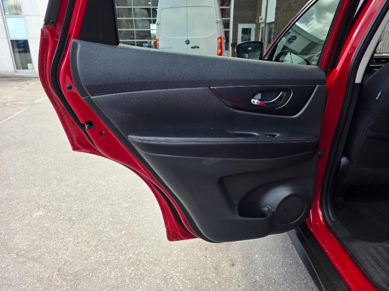 nissan Rogue 2017 - 18