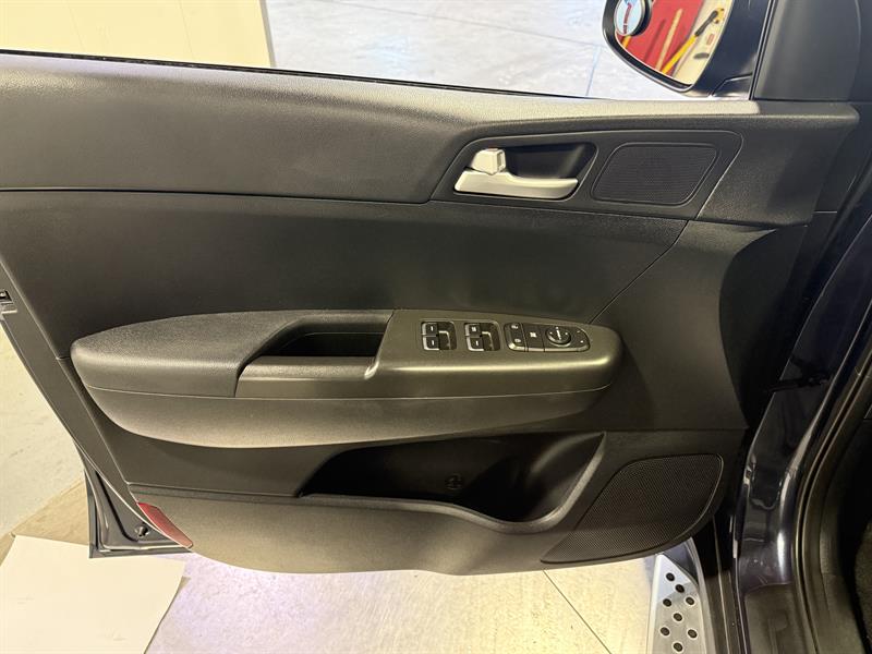 kia Sportage 2019 - 11
