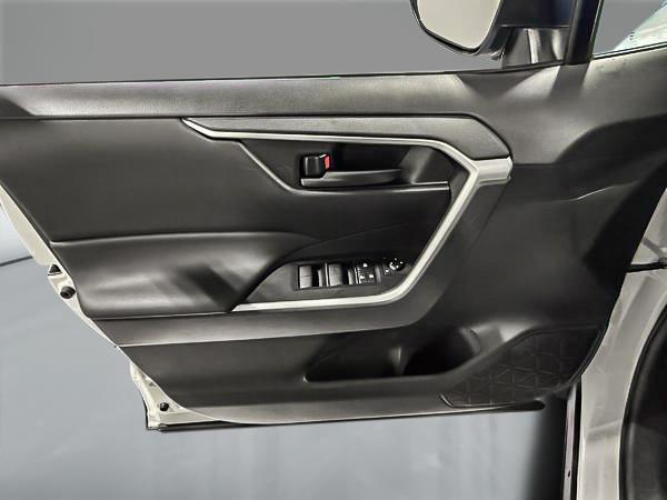 toyota RAV4 2024 - 11