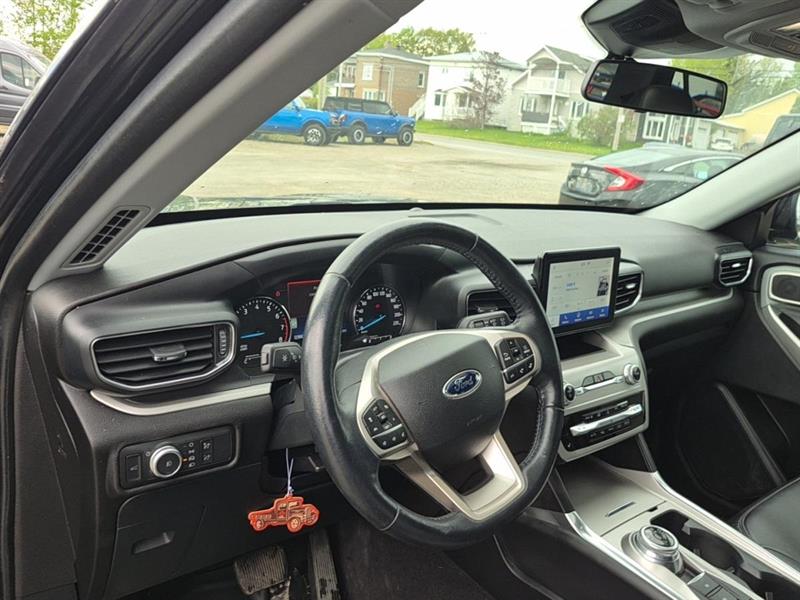 ford Explorer 2022 - 11