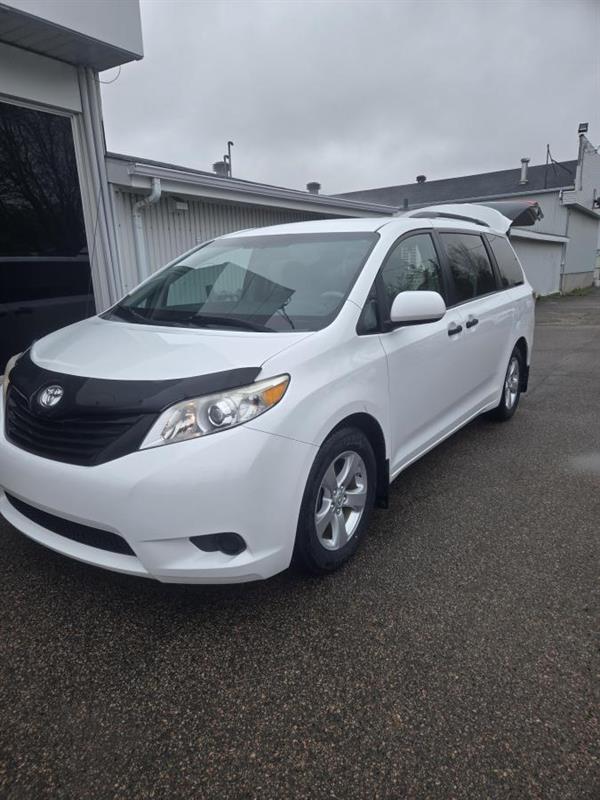 toyota Sienna 2012 - 3