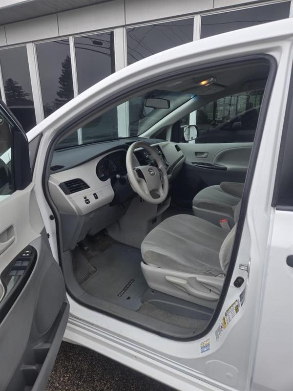 toyota Sienna 2012 - 4
