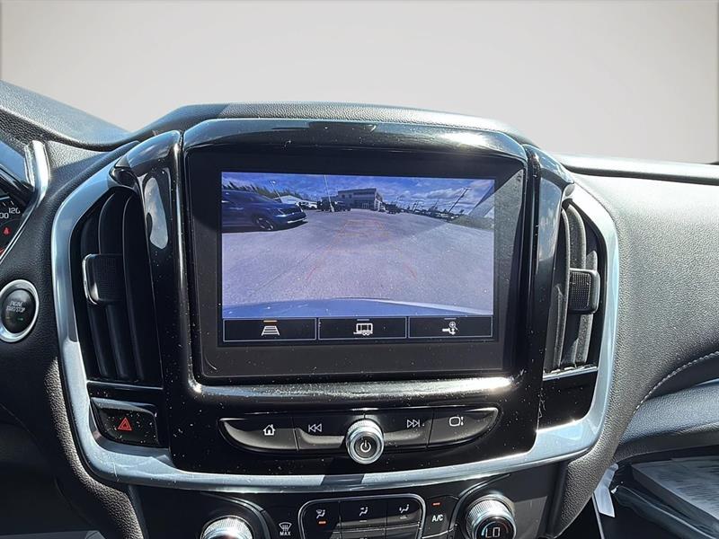 chevrolet Traverse 2022 - 25