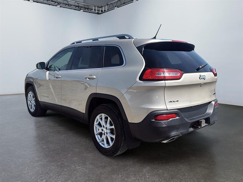 jeep Cherokee 2015 - 9