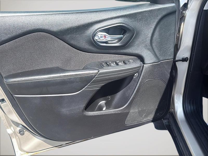 jeep Cherokee 2015 - 16