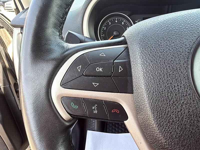 jeep Cherokee 2015 - 18