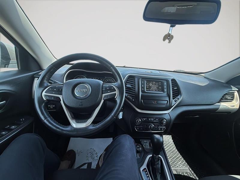 jeep Cherokee 2015 - 21