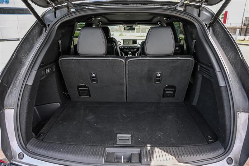 acura MDX 2023 - 11