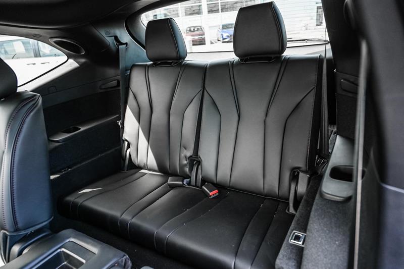 acura MDX 2023 - 12