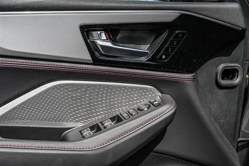 acura MDX 2023 - 14