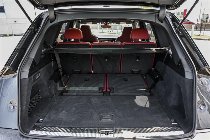audi SQ7 2024 - 10