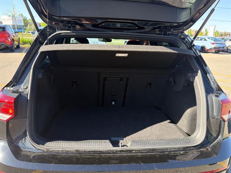 volkswagen Golf R 2024 - 8