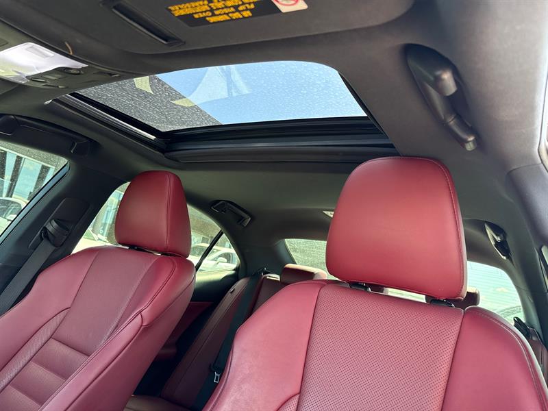 lexus IS 300 2016 - 15
