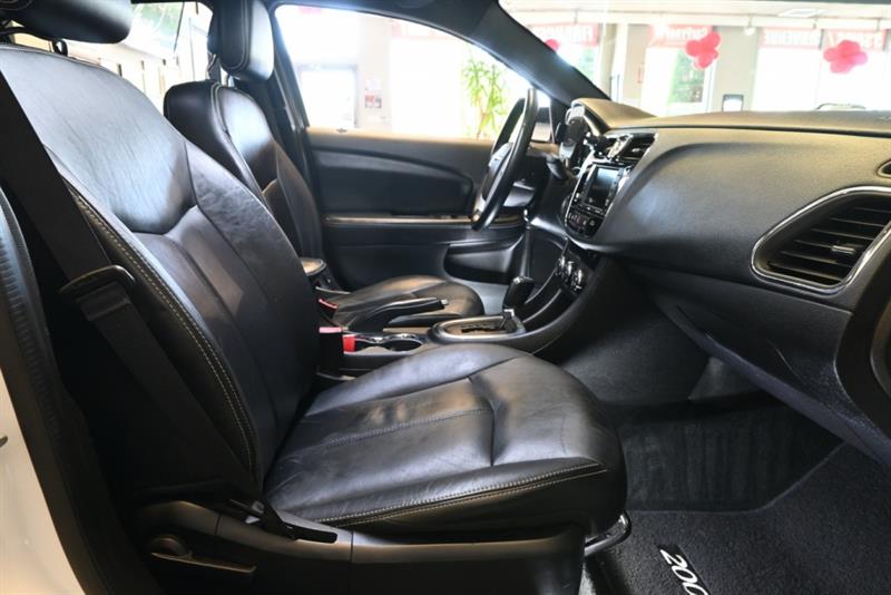 chrysler 200 2013 - 27