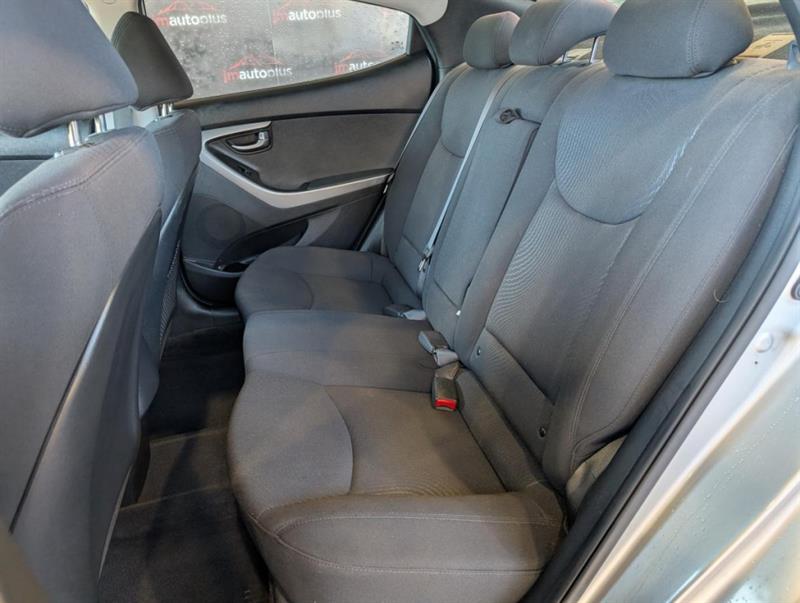 hyundai Elantra 2016 - 25