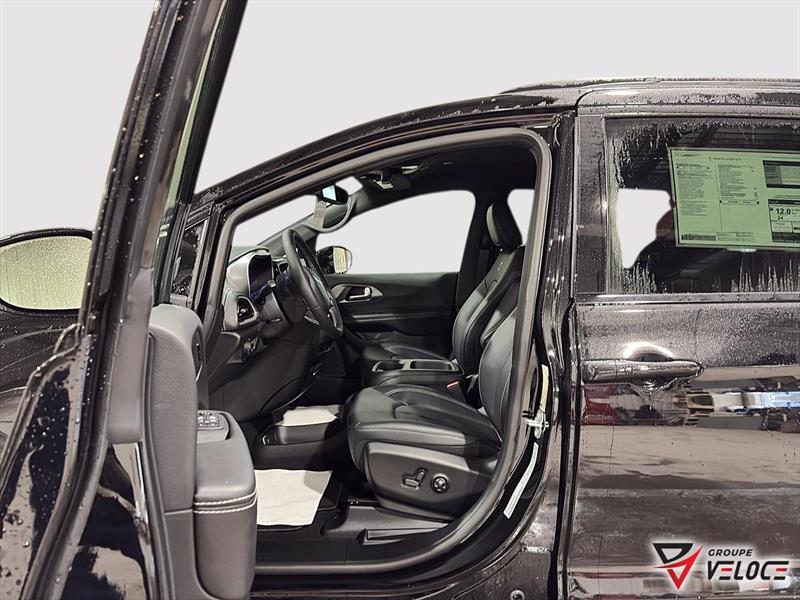 chrysler Pacifica 2026 - 8