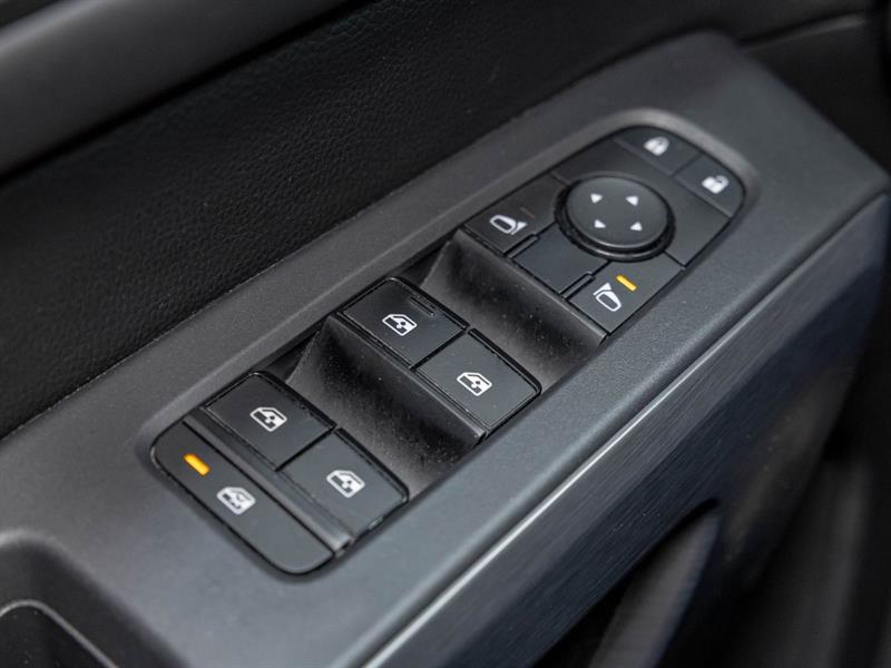 nissan Pathfinder 2023 - 25