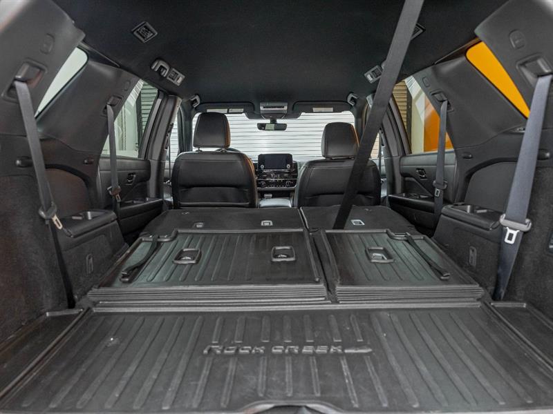 nissan Pathfinder 2023 - 32