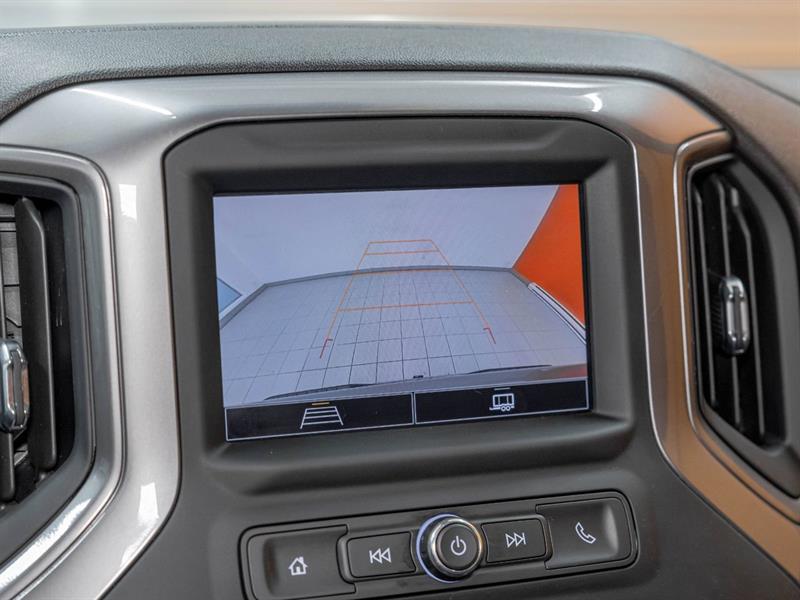 chevrolet Silverado 1500 2023 - 16