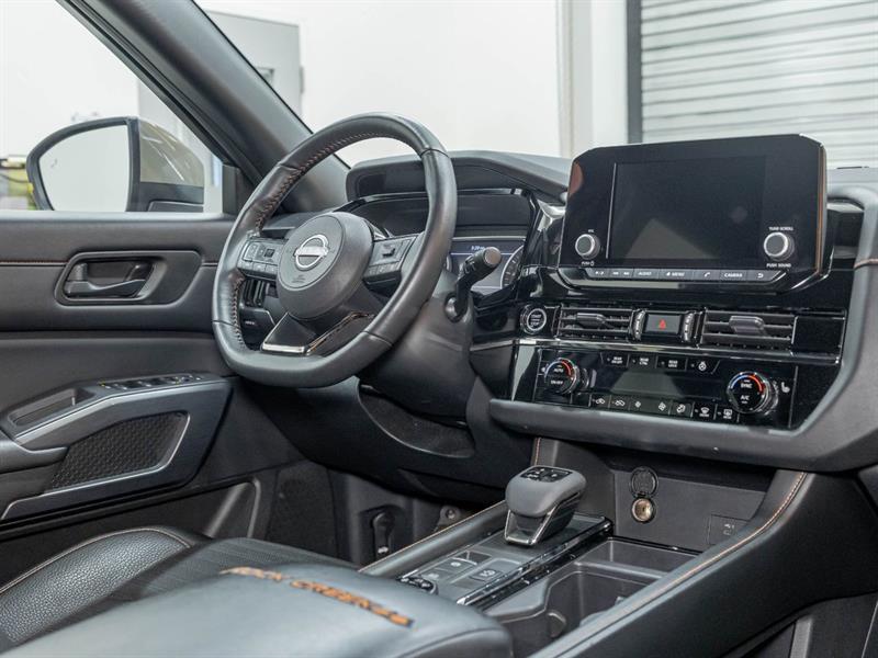 nissan Pathfinder 2023 - 27