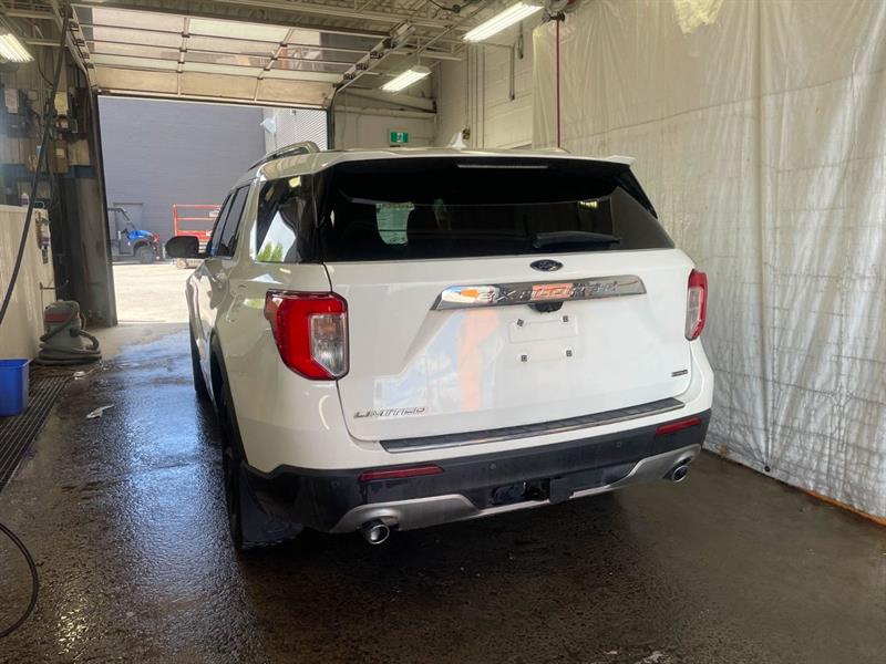 ford Explorer 2022 - 8