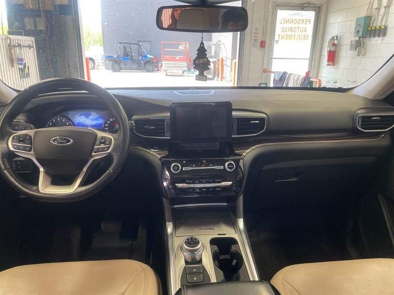 ford Explorer 2022 - 13