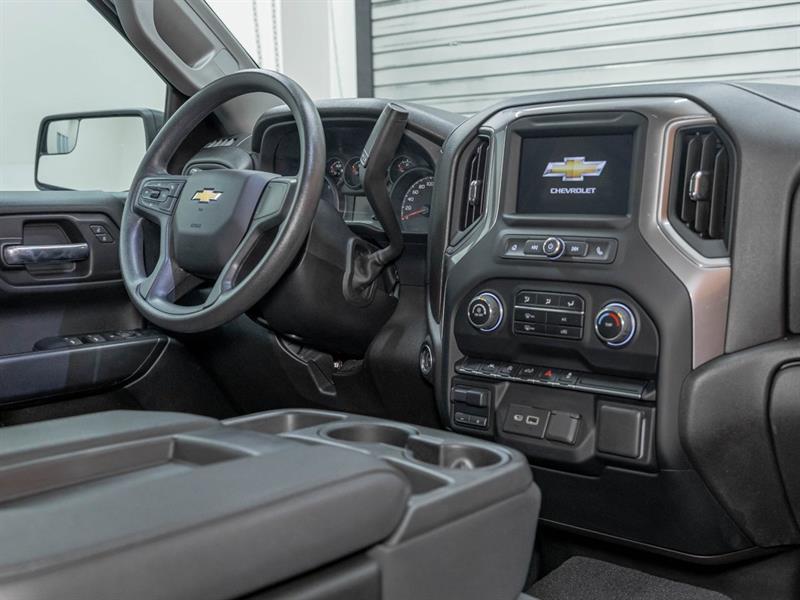 chevrolet Silverado 1500 2023 - 28