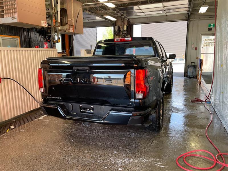 chevrolet Colorado 2023 - 9