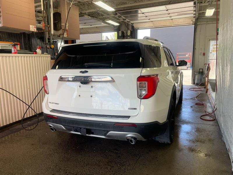ford Explorer 2022 - 10