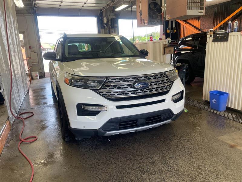 ford Explorer 2022 - 12