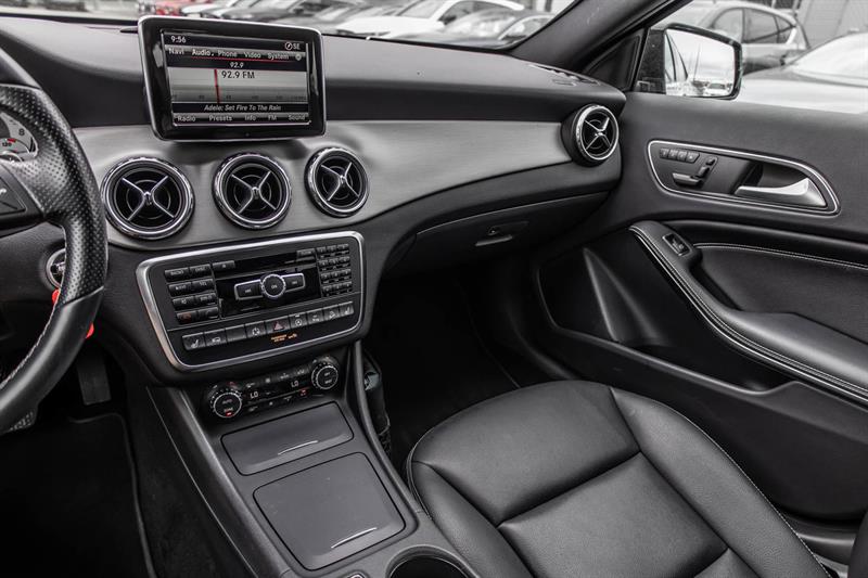 mercedes-benz GLA-Class 2015 - 19