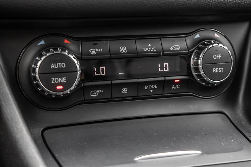 mercedes-benz GLA-Class 2015 - 23