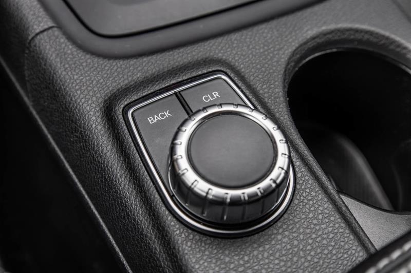 mercedes-benz GLA-Class 2015 - 25