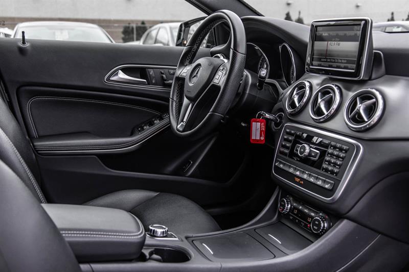 mercedes-benz GLA-Class 2015 - 33