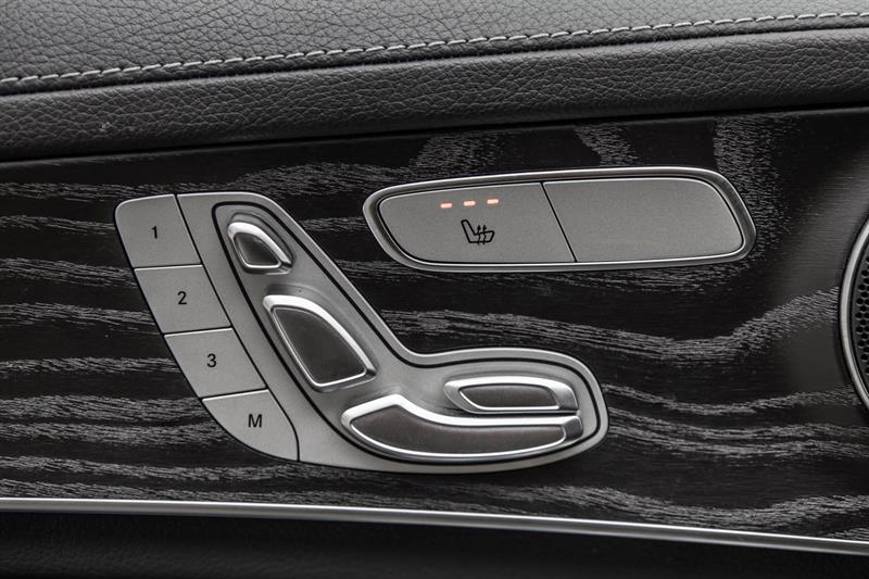 mercedes-benz GLC300 2022 - 22