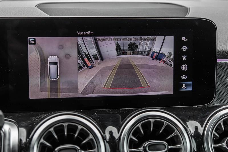 mercedes-benz GLB35 AMG 2023 - 33